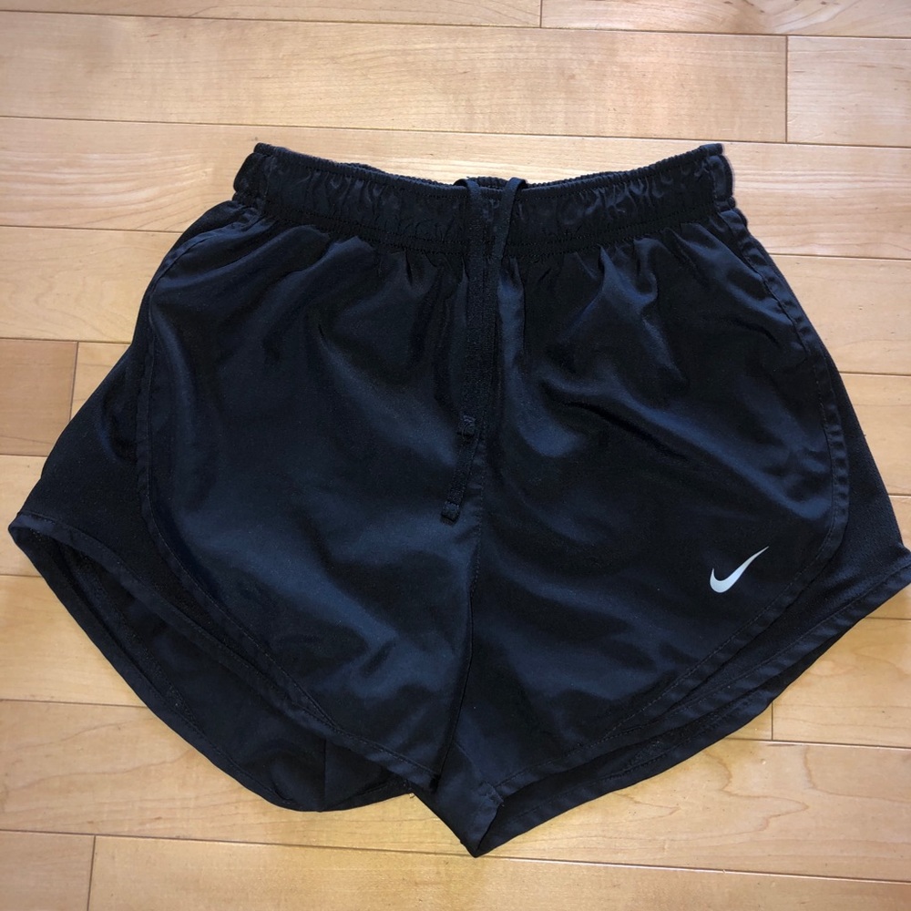 🖤NIKE🖤athletic shorts